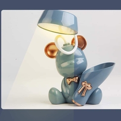 Đèn ngủ để bàn hình gấu Bearbrick có ống cắm bút