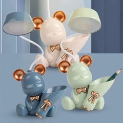 Đèn ngủ để bàn hình gấu Bearbrick có ống cắm bút