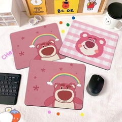 Tấm lót chuột hình gấu dâu Lotso
