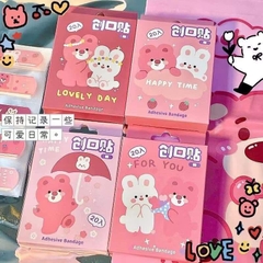 Băng cá nhân gấu gấu Lotso (hộp 20 miếng)