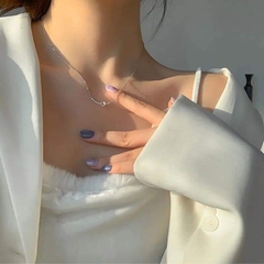 Dây chuyền kiểu nút thắt đính đá