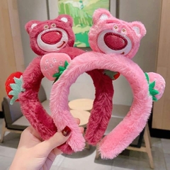 Băng đô lông mịn gấu dâu (mặt gấu + quả dâu) mẫu mới