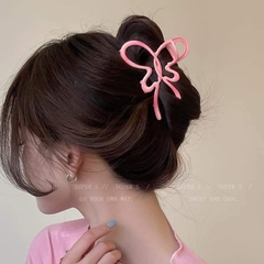 Kẹp tóc bướm màu loang (Size to)