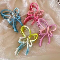 Kẹp tóc bướm màu loang (Size to)