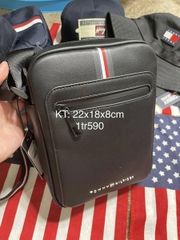 Túi đeo chéo Tommy Hilfiger Lightweight Mini Reporter Bag