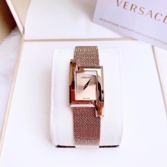 Đồng hồ nữ Versace - Mặt vuông nhỏ vàng hồng