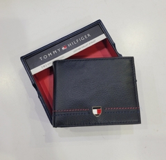 Ví Tommy đen logo tam giác