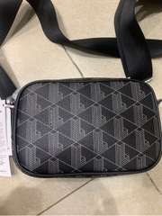 Túi Lacoste - Đen hoạ tiết kẻ