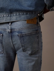 Jeans CK Slim Fit - Tinted Stone