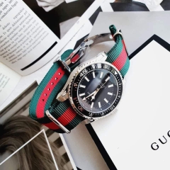 Đồng hồ nam GUCCI drive black dial red and green