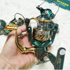 Máy Câu Cá Cao Cấp Chính Hãng YOLO BF Kim Loại độ núm tròn tải cá khủng