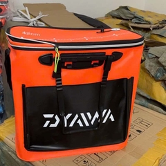 Thùng Đựng Cá Đa Năng DYAWA 1 ngăn lớn 1 ngăn nhỏ, Chất Liệu Nhựa EVA Cao Cấp