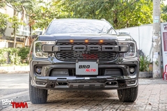Bodykit Victor Thái Lan mặt ca lăng chữ Ford cho Ford Everest 