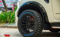 Bodykit Victor Thái Lan mặt ca lăng Mustang Ngựa cho Ford Everest