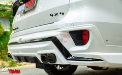 Bodykit Victor Thái Lan mặt ca lăng Mustang Ngựa cho Ford Everest