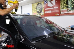 Dán phim cách nhiệt 3M cho xe Toyota Hilux