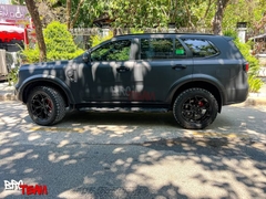 Dán wrap đổi màu xe Ford Everest