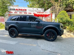 Dán wrap đổi màu xe Ford Everest