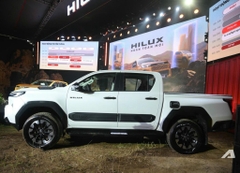 Độ mâm ô tô xe Toyota Hilux