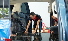 Độ Sàn Carbon Cho Kia Carnival 2025