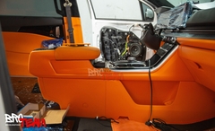 Đổi Màu Nội Thất Xe Volkswagen Viloran