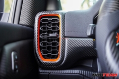 Nội thất Carbon Fiber mờ cho Ford Ranger Raptor