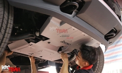 Giáp gầm Rhino bằng nhôm 3 tấm