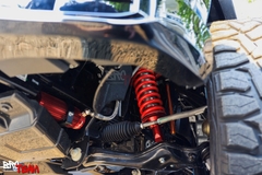 Hạ gầm Ford Everest với bộ phuộc Profender