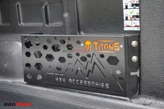 Hộp Đựng Đồ TITANS Gắn Thành Thùng Bán Tải