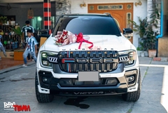 Mặt ca lăng Maserati Thái Lan cho Ford Everest