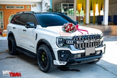 Mặt ca lăng Maserati Thái Lan cho Ford Everest