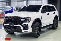 Mặt ca lăng Maserati Thái Lan cho Ford Everest