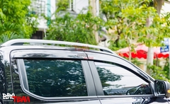 Vè che mưa Ford Ranger