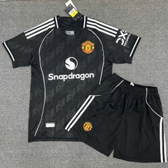 QA MANCHESTER UNITED ĐEN FEX 25/26