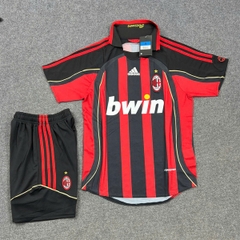QA BÓNG ĐÁ AC MILAN ĐEN ĐỎ
