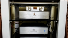 Phono Box (bộ khuếch đại tín hiệu từ đầu quay đĩa than)