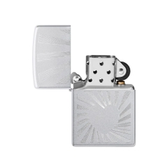 Bật Lửa ZIPPO - Classic - Love Radiates Design ( Trái Tim Bạc Satin )