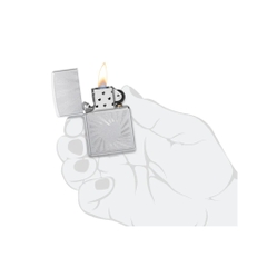 Bật Lửa ZIPPO - Classic - Love Radiates Design ( Trái Tim Bạc Satin )