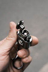 Bật Lửa Mini Chrome Đen Bóng - kèm Móc Treo