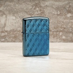 Bật Lửa ZIPPO - Luxury- Armor - High Polish Blue Diamonds (Kim Cương Xanh)