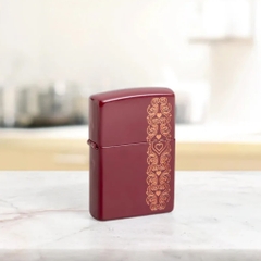 Bật Lửa ZIPPO - Classic - Heart Garland Design ( Trái Tim Đỏ Mận)