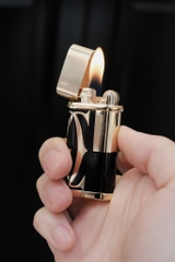 Bật lửa dáng Lùn - Đen Viền Vàng- Phiên bản Họa Tiết Cartier
