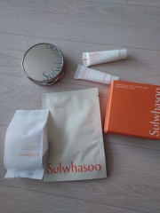 Set phấn nước Perfecting Cushion