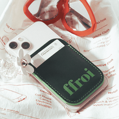 Card Holder Magsafe