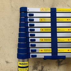 Thang nhôm rút gọn NiNDA NK-32 đai xanh cao 3m2