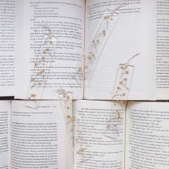 Dried Flowers Bookmark