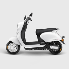 Xe máy điện Yadea M6I