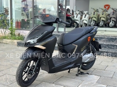 Xe máy điện Yadea VeLax