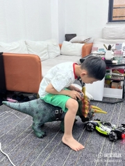 Đồ chơi mô hình khủng long trẻ em cỡ siêu lớn phát nhạc có đai yên để bé ngồi cưỡi