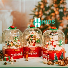 Hộp nhạc giáng sinh lắp ghép xếp hình người tuyết, cây thông noel có tuyết rơi tự động xoay 360 độ và đèn bắt mắt
